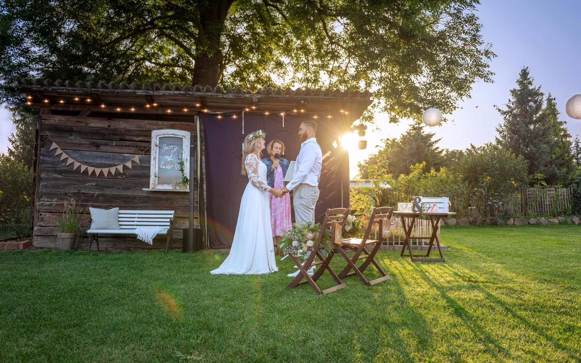 Freie Trauung im Garten Anfrage Freie Trauung im Garten in Mecklenburg